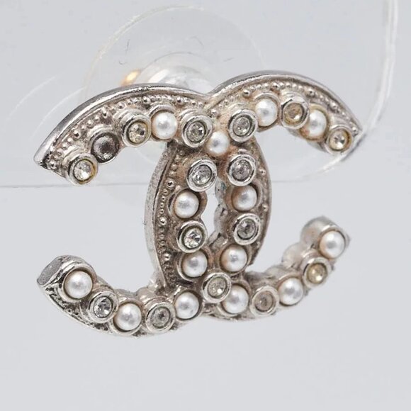 Chanel Silver Metal Faux Pearl and Crystal CC Stud Earrings - Picture 4 of 6